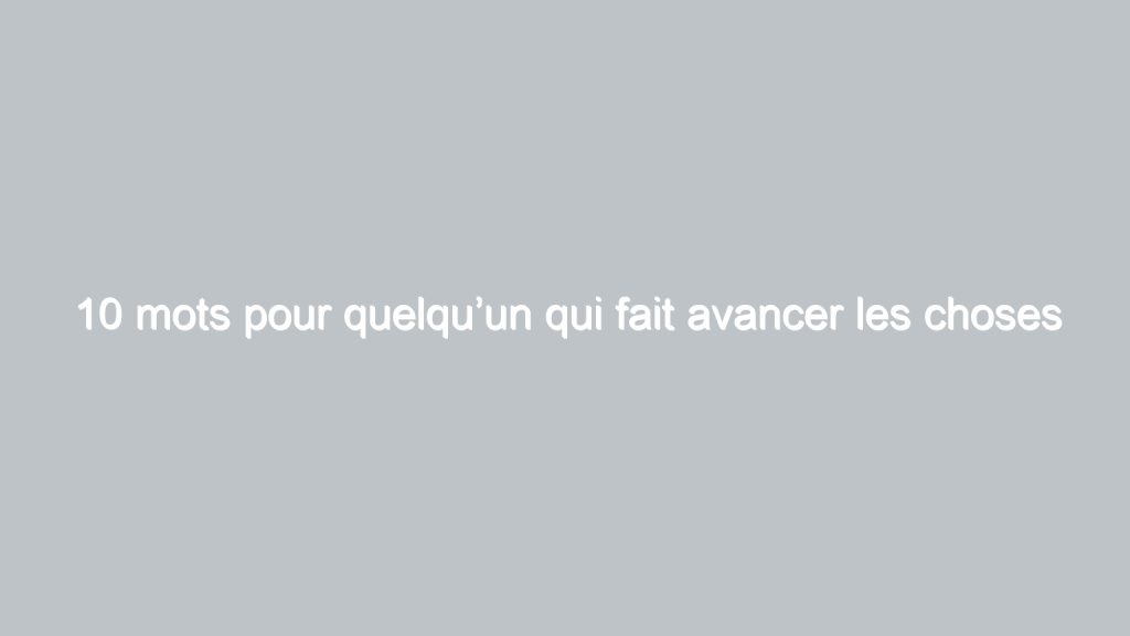 Comment s'appelle l'utilisation de deux mots qui signifient la même chose